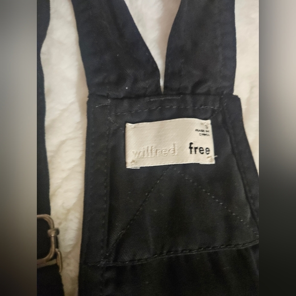 Aritzia Wilfred Free Beatriz Overall Romper - Picture 8 of 11